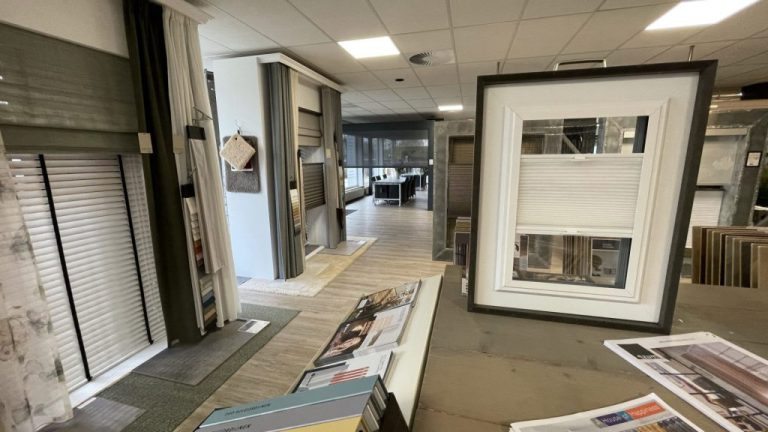 ZonEx-Enschede-showroom-Gordijnen-PVC-vloeren-en-Binnenzonwering-4-1024x576
